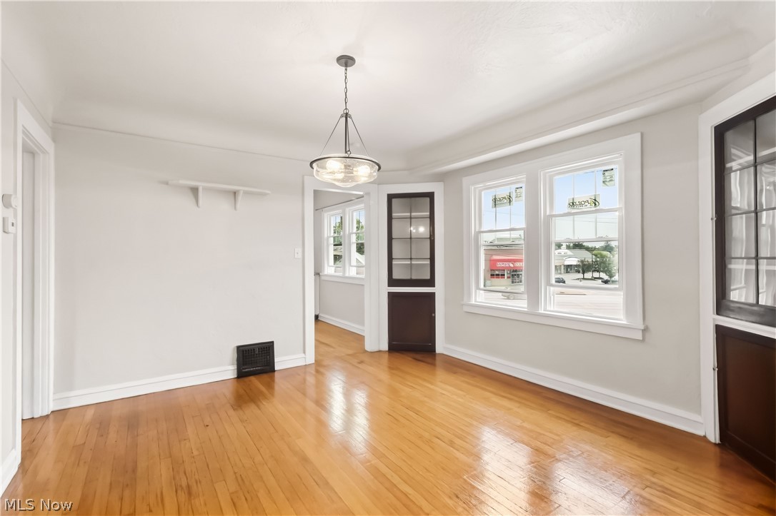 3474 Raymont Boulevard University Heights OH 44118