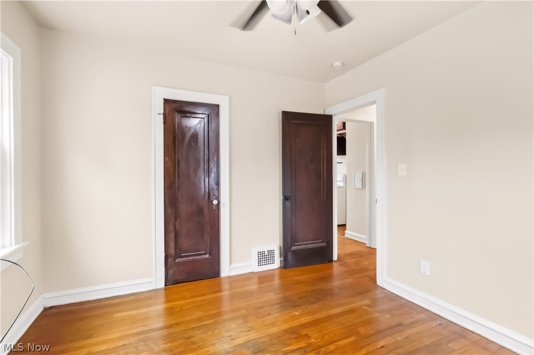 3474 Raymont Boulevard University Heights OH 44118