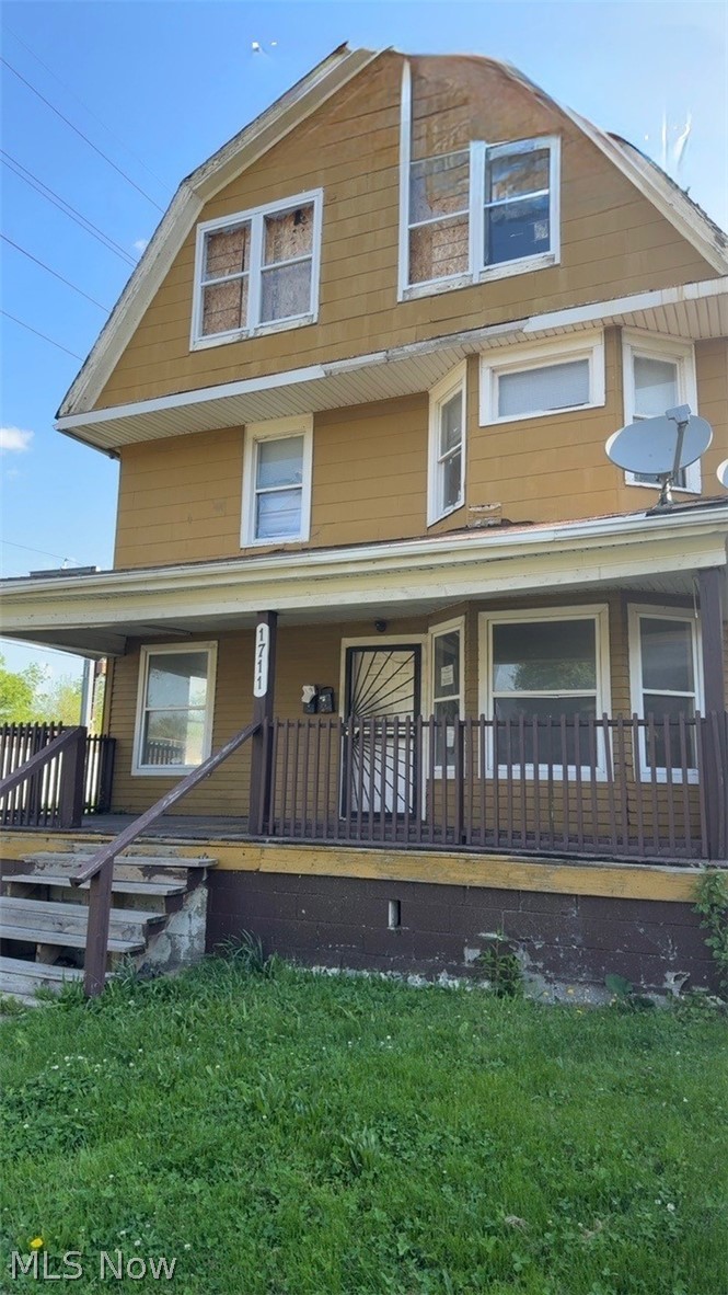 1711 Holyoke Avenue East Cleveland OH 44112