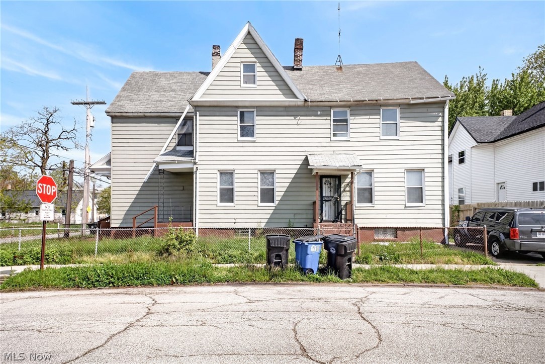 2763 W 32nd Street Cleveland OH 44113