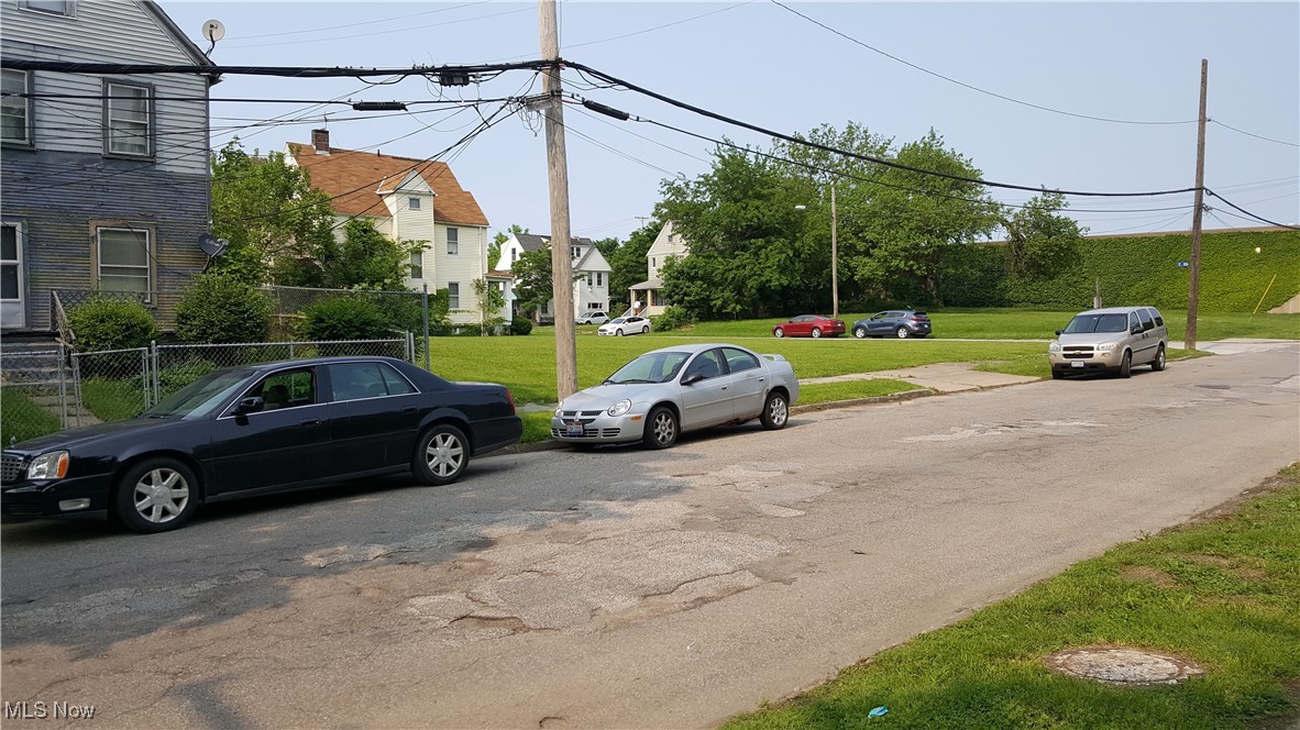 10511-10515 Frank Avenue Cleveland OH 44106