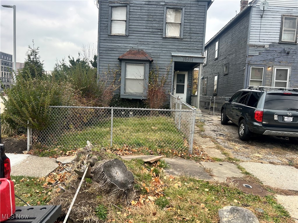 10511-10515 Frank Avenue Cleveland OH 44106