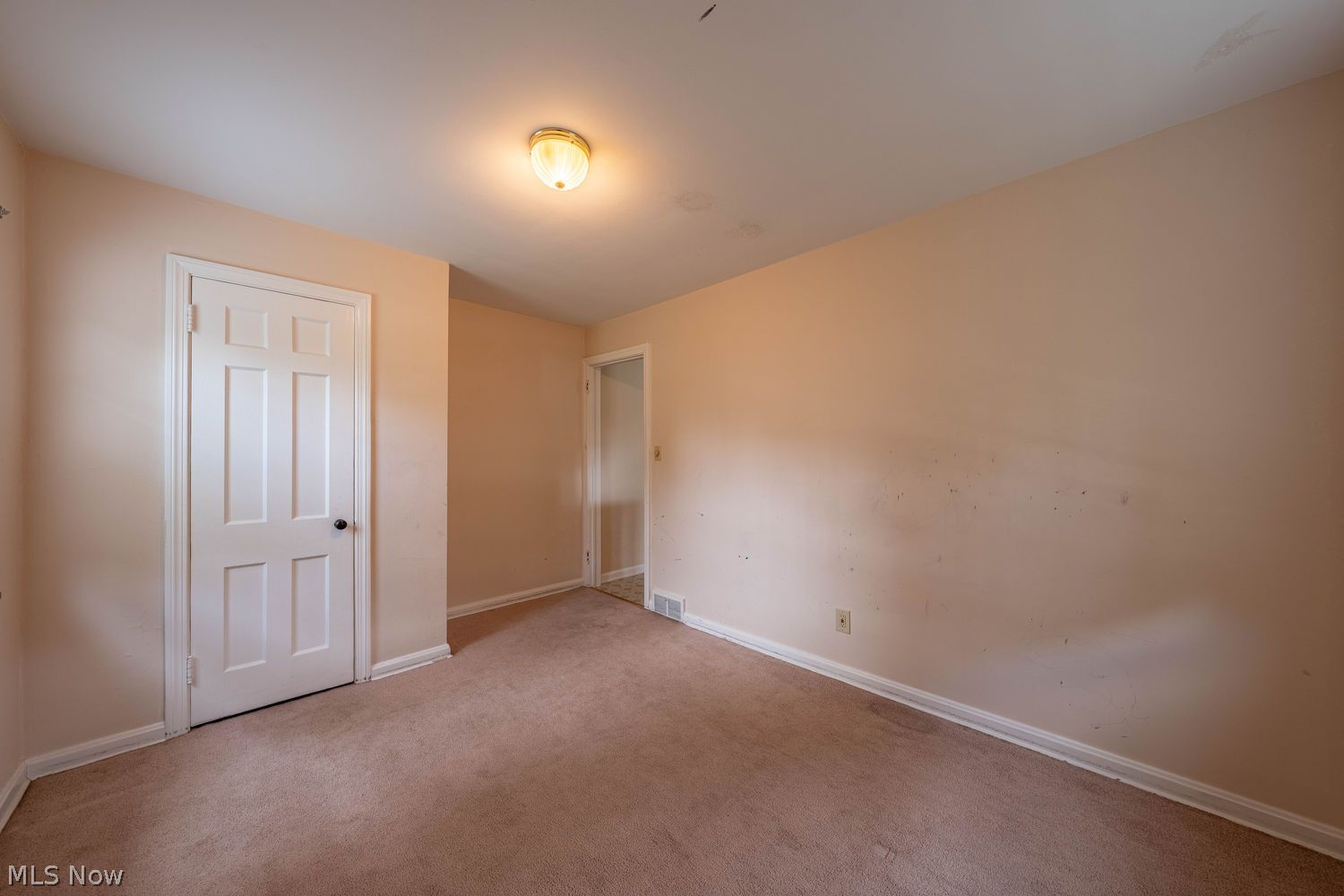 2217 Lincoln Avenue Lakewood OH 44107