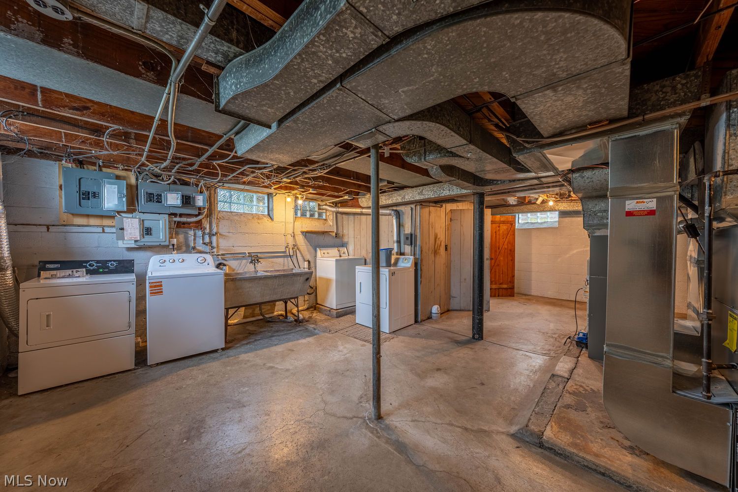 2217 Lincoln Avenue Lakewood OH 44107