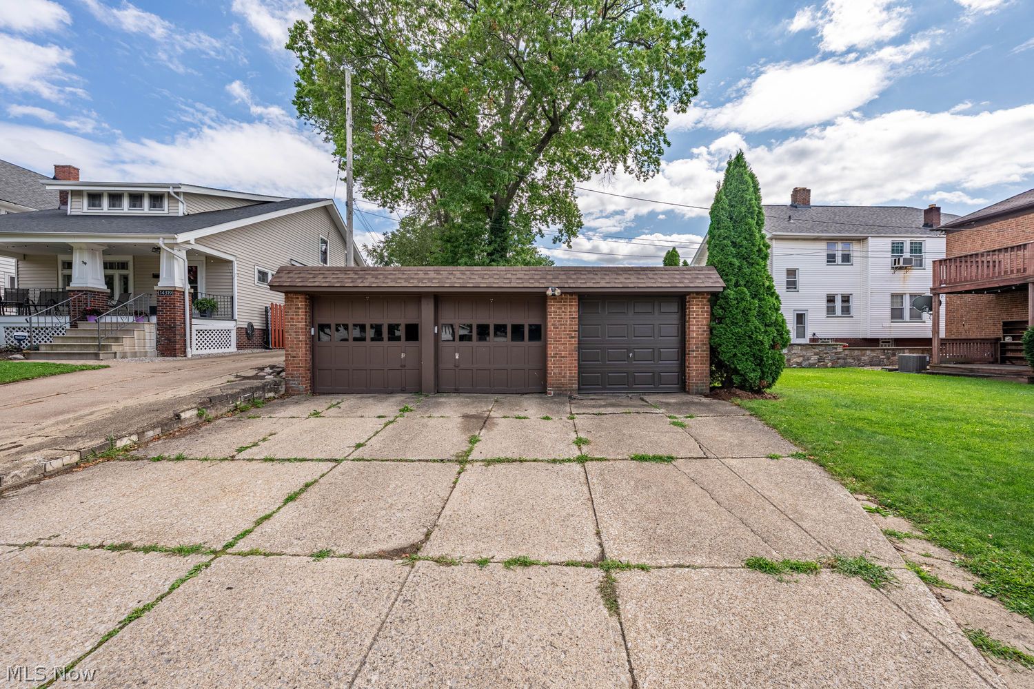 2217 Lincoln Avenue Lakewood OH 44107