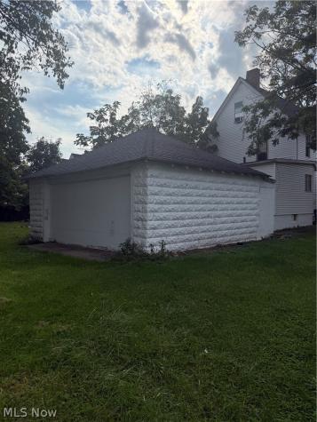 761 Washington Avenue Lorain OH 44052