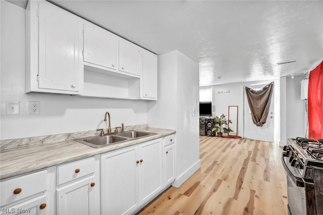 3214 W 61st Street Cleveland OH 44102