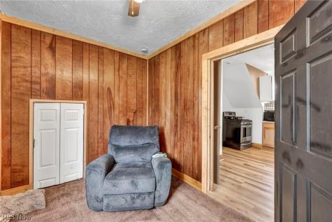 3214 W 61st Street Cleveland OH 44102