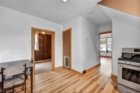 3214 W 61st Street Cleveland OH 44102