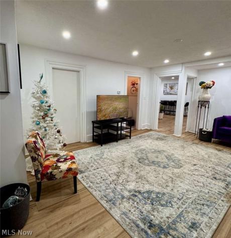 1858 W 45th Street Cleveland OH 44102