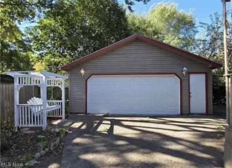 1858 W 45th Street Cleveland OH 44102