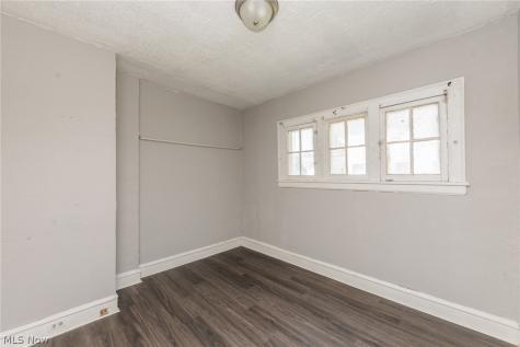 10937-10929 Massie Avenue Cleveland OH 44108