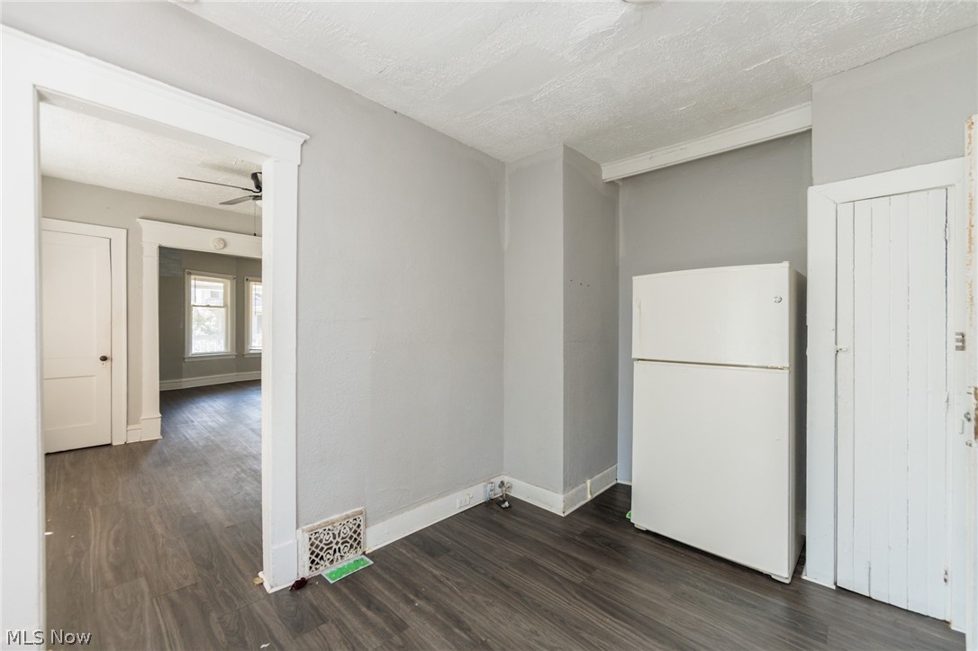 10937-10929 Massie Avenue Cleveland OH 44108