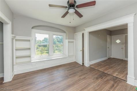 10937-10929 Massie Avenue Cleveland OH 44108