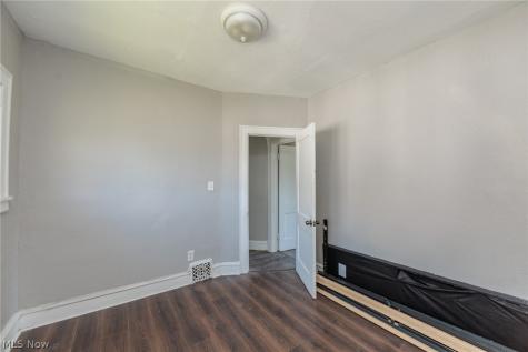 10937-10929 Massie Avenue Cleveland OH 44108