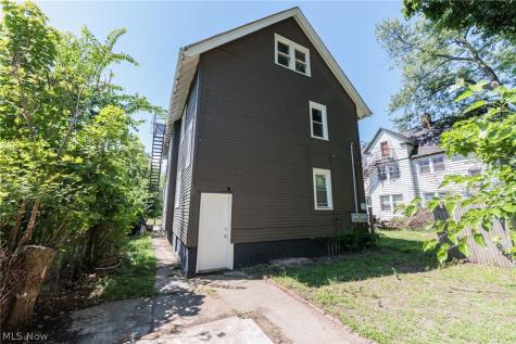 10937-10929 Massie Avenue Cleveland OH 44108