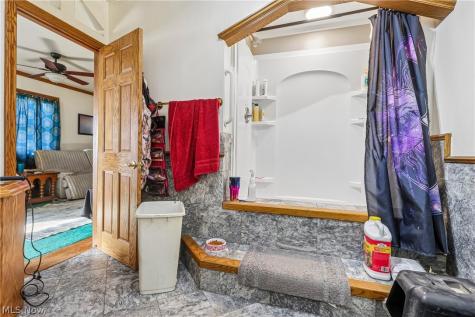 126 Avis Avenue NW Massillon OH 44646