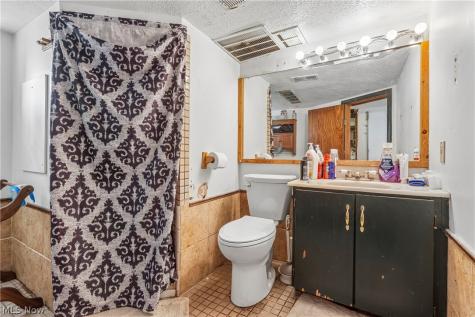 126 Avis Avenue NW Massillon OH 44646