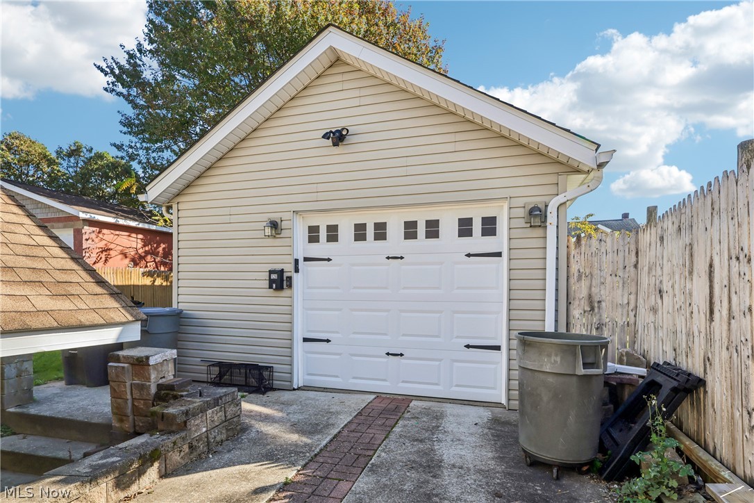126 Avis Avenue NW Massillon OH 44646