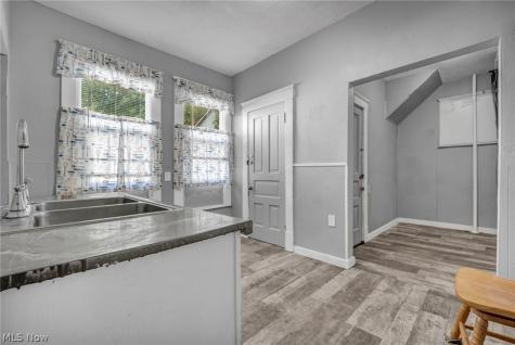8311 Decker Avenue Cleveland OH 44103