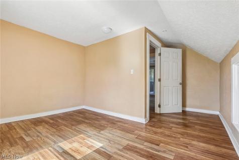 3602 Mobile Court Cleveland OH 44109