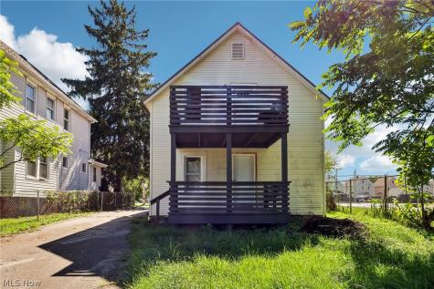 3602 Mobile Court Cleveland OH 44109