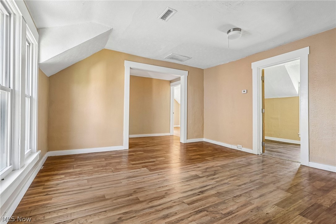 3602 Mobile Court Cleveland OH 44109