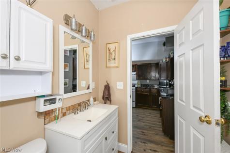 2116 W 32nd Street Cleveland OH 44113