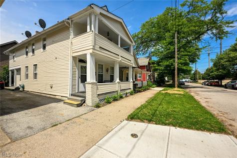 2116 W 32nd Street Cleveland OH 44113