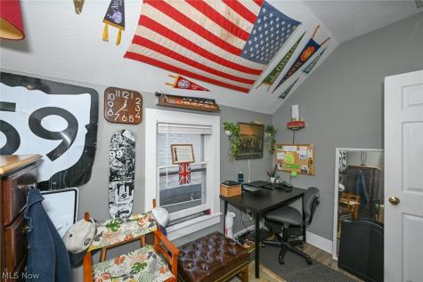 2116 W 32nd Street Cleveland OH 44113
