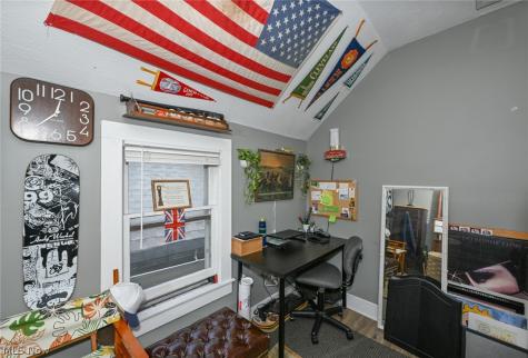 2116 W 32nd Street Cleveland OH 44113