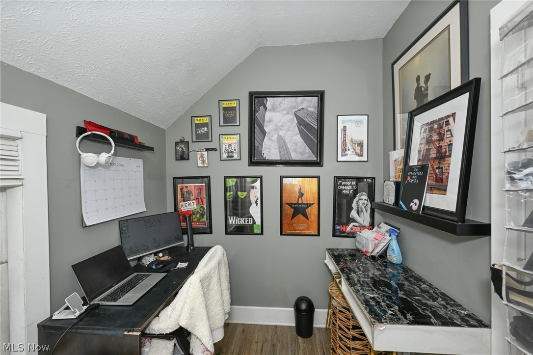 2116 W 32nd Street Cleveland OH 44113