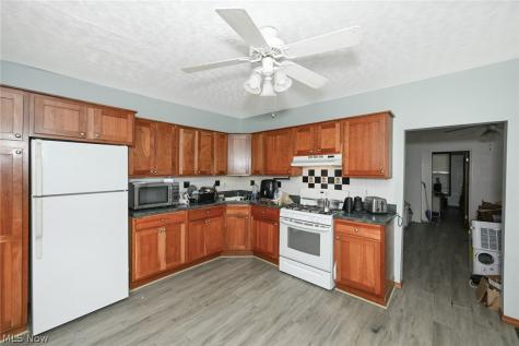 2116 W 32nd Street Cleveland OH 44113