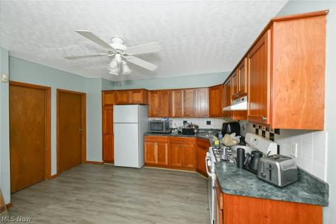 2116 W 32nd Street Cleveland OH 44113