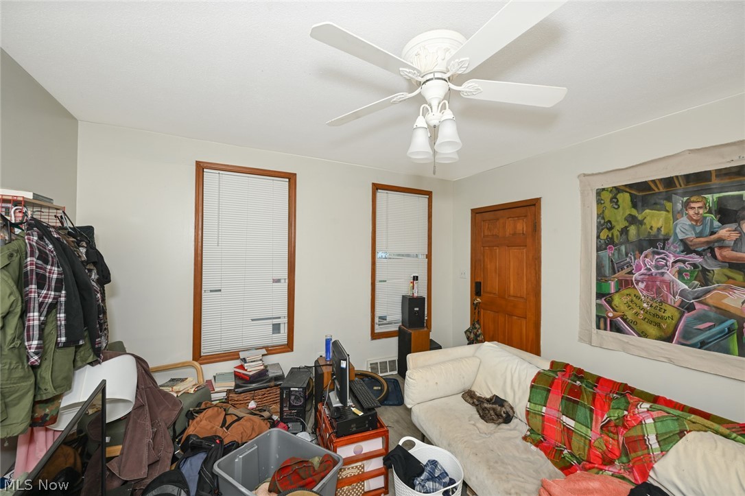 2116 W 32nd Street Cleveland OH 44113