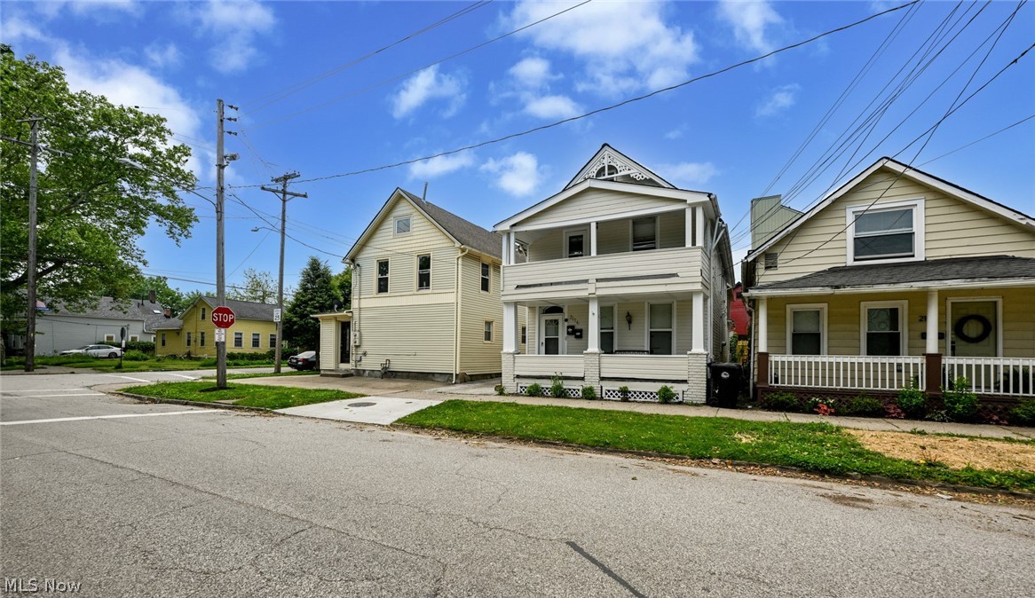 2116 W 32nd Street Cleveland OH 44113