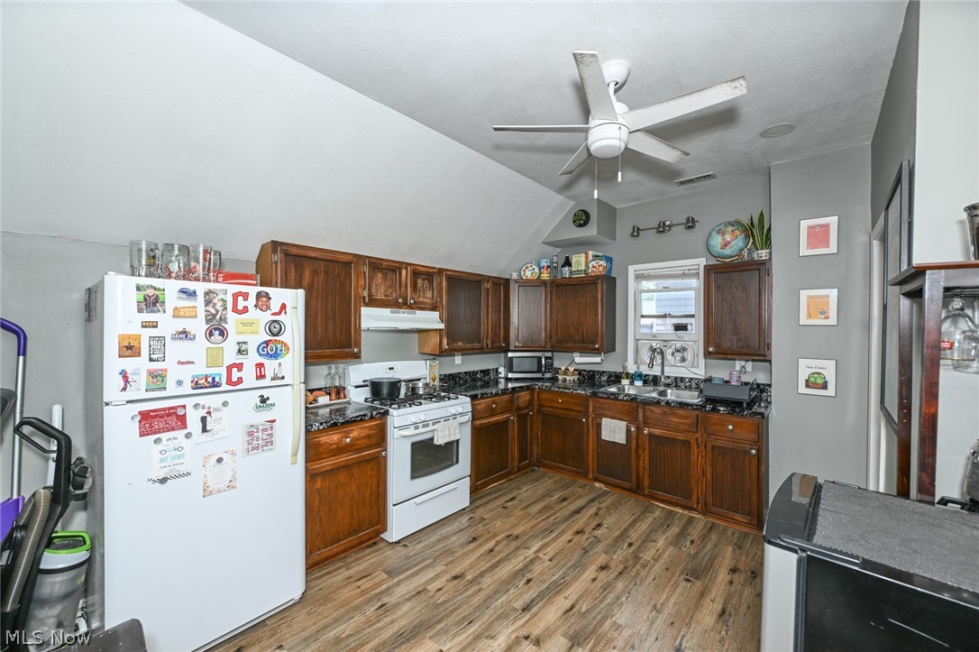 2116 W 32nd Street Cleveland OH 44113