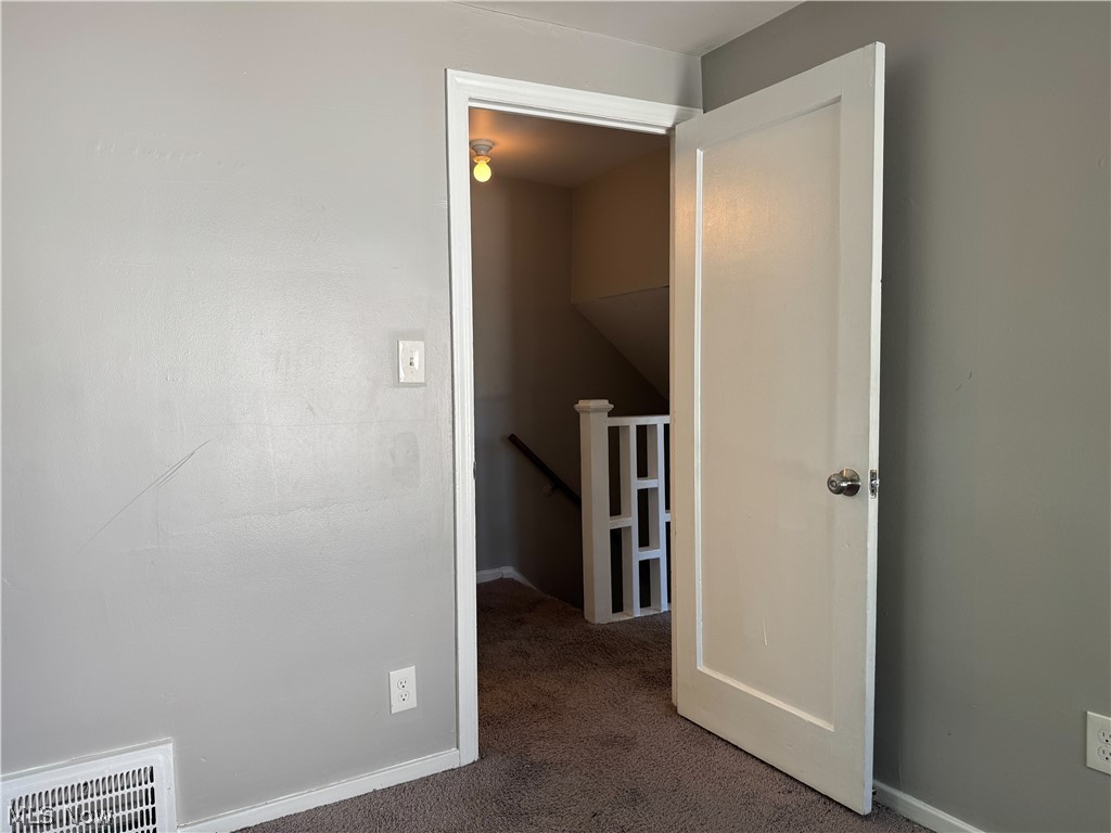 1539, 1543 Babbitt Road Euclid OH 44132