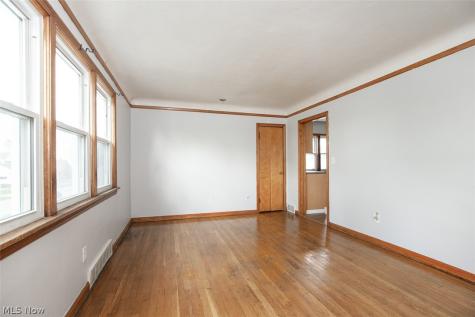 2831 North Avenue Parma OH 44134