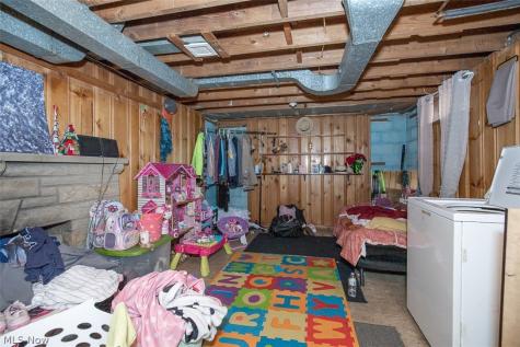 2831 North Avenue Parma OH 44134