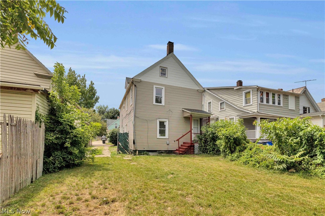 7408 Wentworth Avenue Cleveland OH 44102