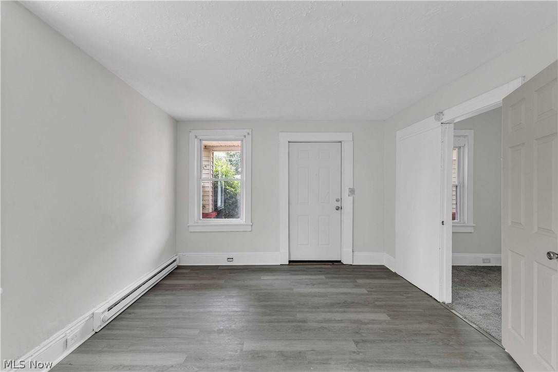 7408 Wentworth Avenue Cleveland OH 44102