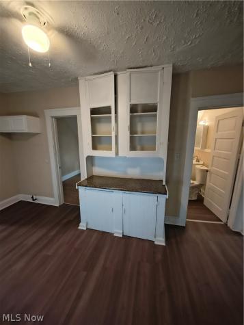 3455 W 65th Street Cleveland OH 44102