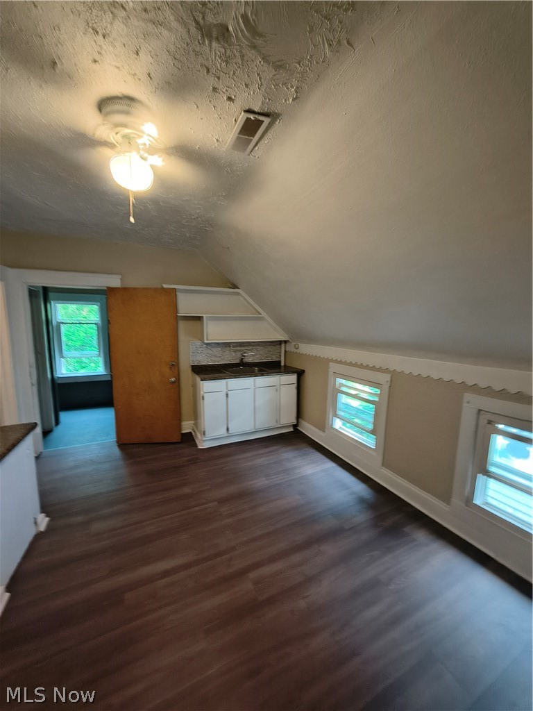 3455 W 65th Street Cleveland OH 44102