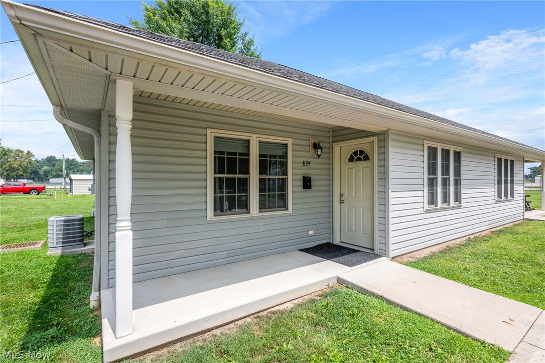 820-824 S 14th Street Cambridge OH 43725