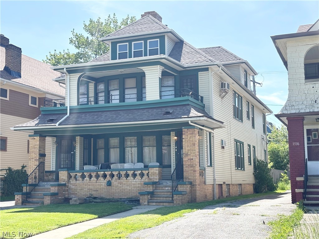 1538 Eddington Road East Cleveland OH 44118