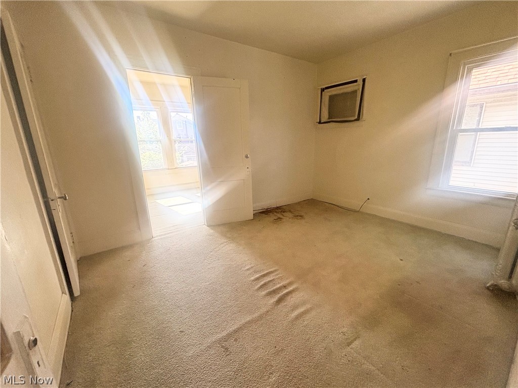 1538 Eddington Road East Cleveland OH 44118