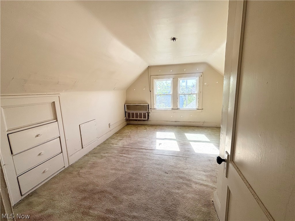 1538 Eddington Road East Cleveland OH 44118