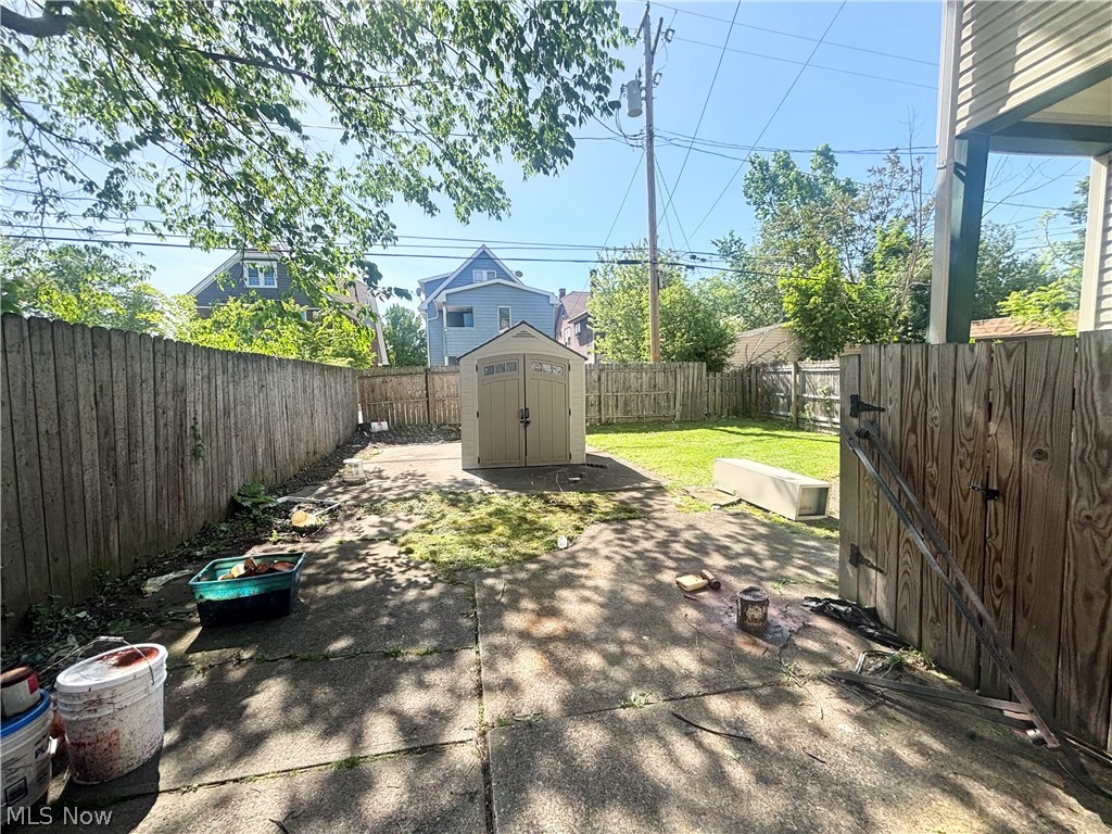 1538 Eddington Road East Cleveland OH 44118