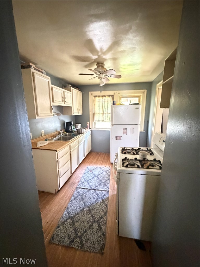 9601 Silk Avenue Cleveland OH 44102